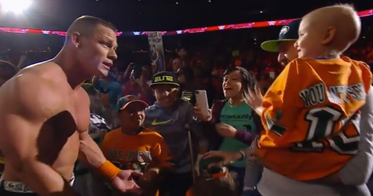 WWE superstar suddenly stopped a fight, and made huge honor to a 7-year-old cancer survivor who was in the audience