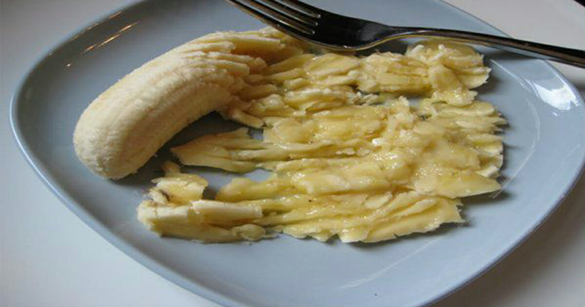 Mash one banana and add 2 simple ingredients: say bye bye to coughs and sore throats 